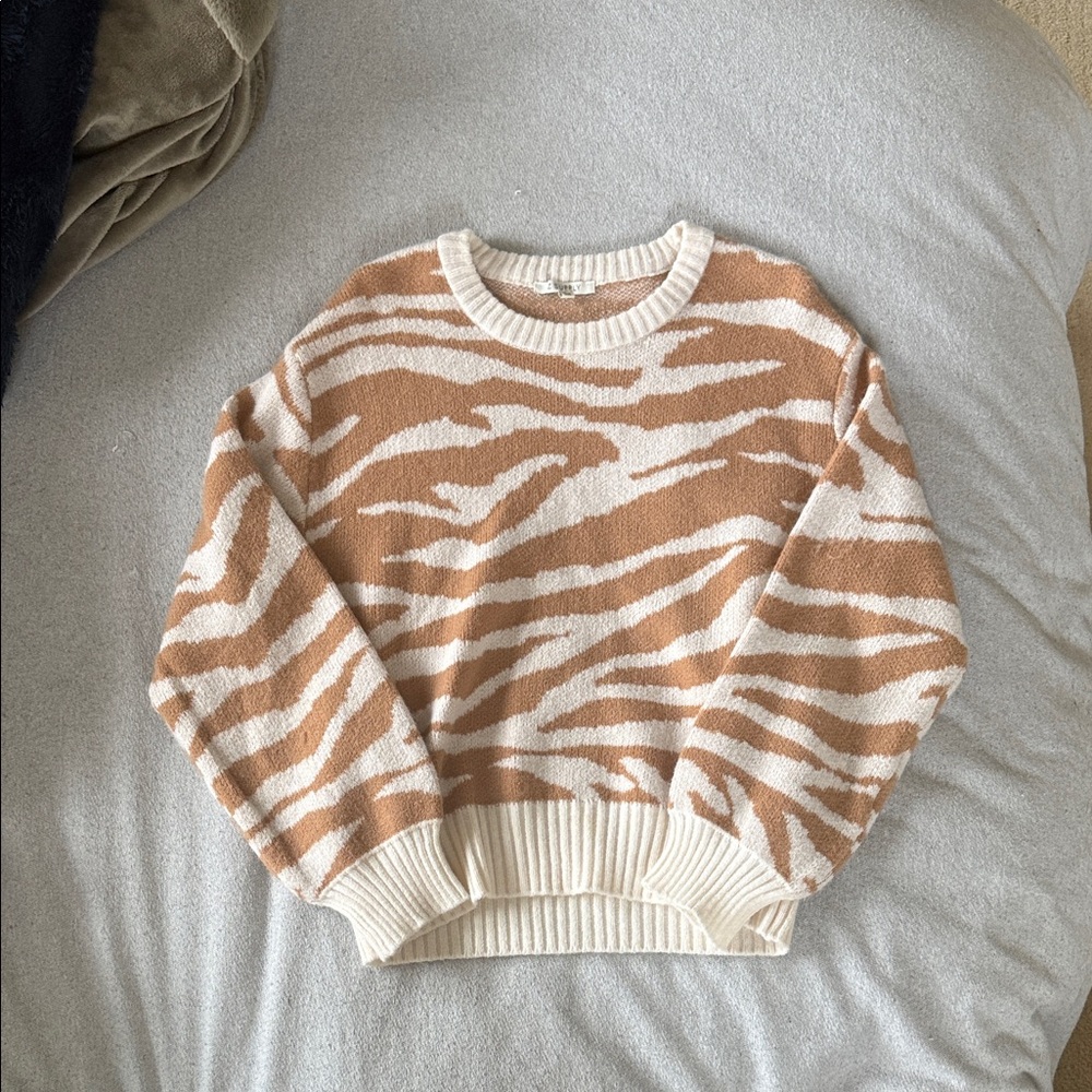 Z supply Women's Cream and Brown Sweater